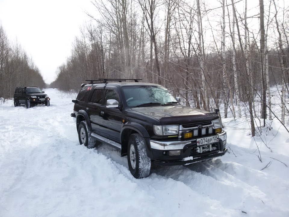 8 — Toyota Hilux Surf (3G)