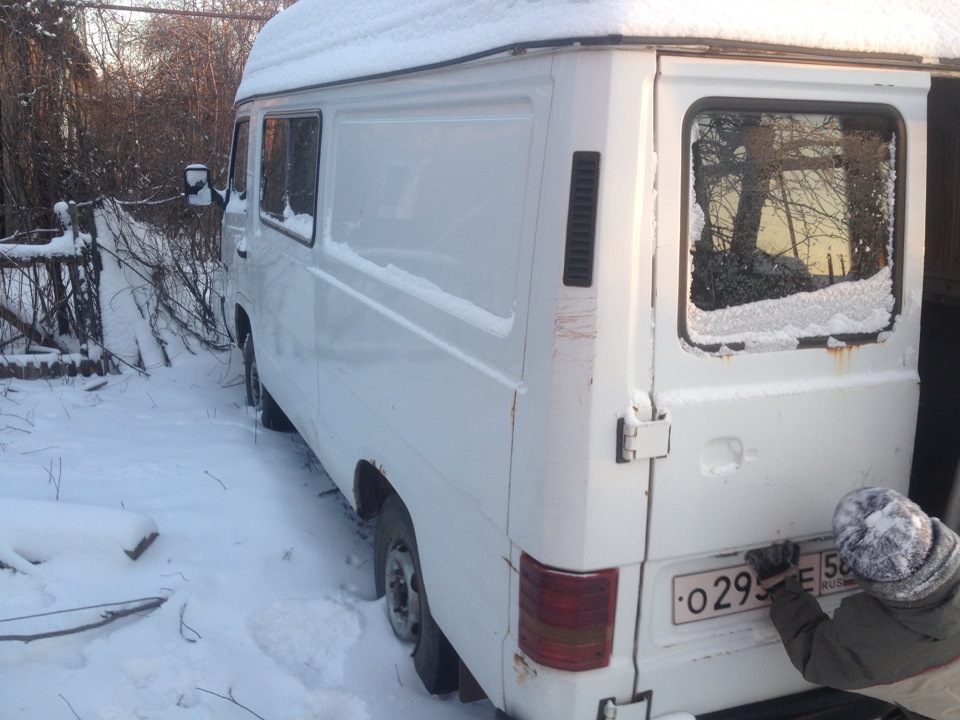 Фото в бортжурнале Mercedes-Benz MB100