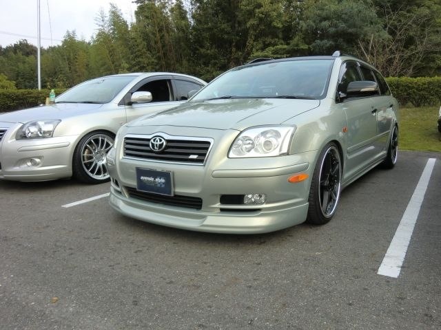 Фото в бортжурнале Toyota Avensis II