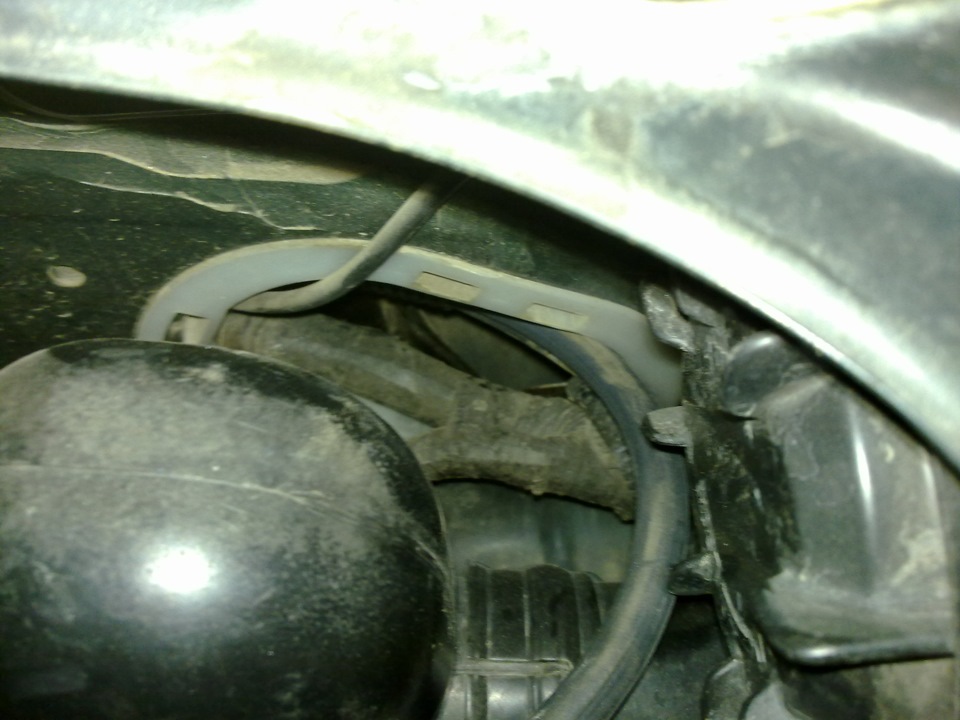Фото в бортжурнале Nissan Almera Classic (B10)