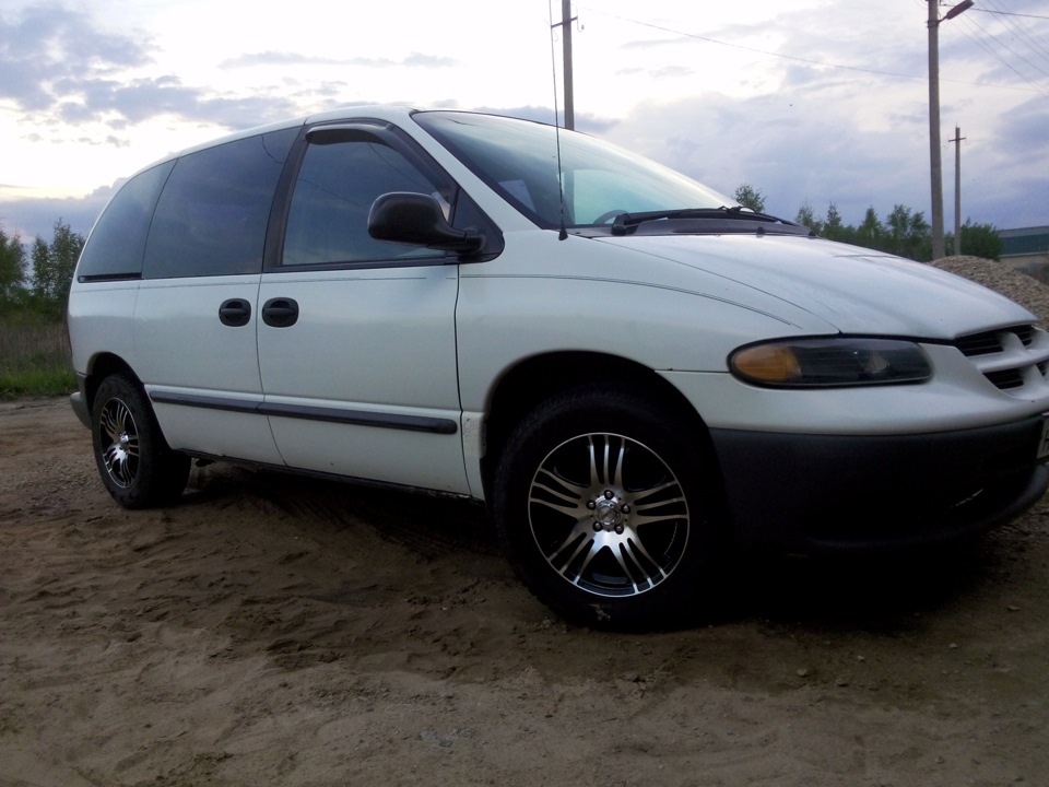 Фото в бортжурнале Dodge Caravan III