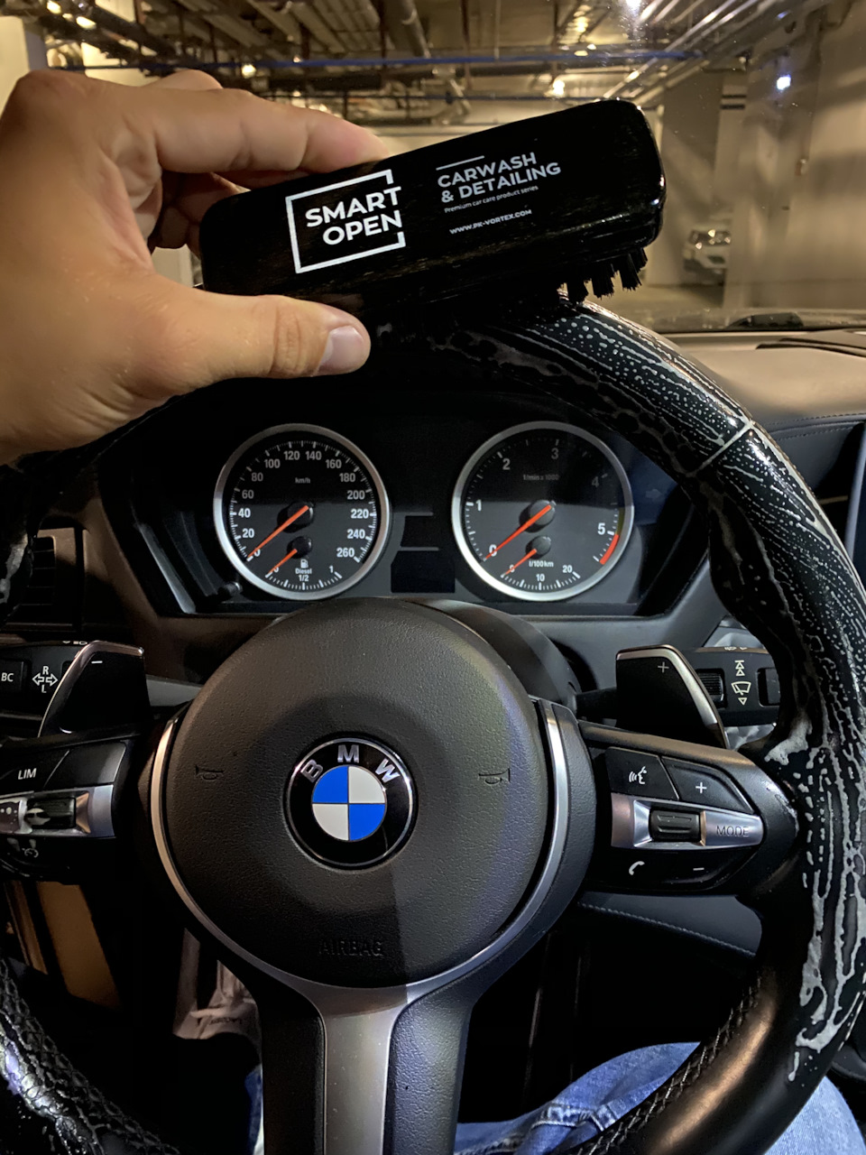 Фото в бортжурнале BMW X6 (E71/E72)