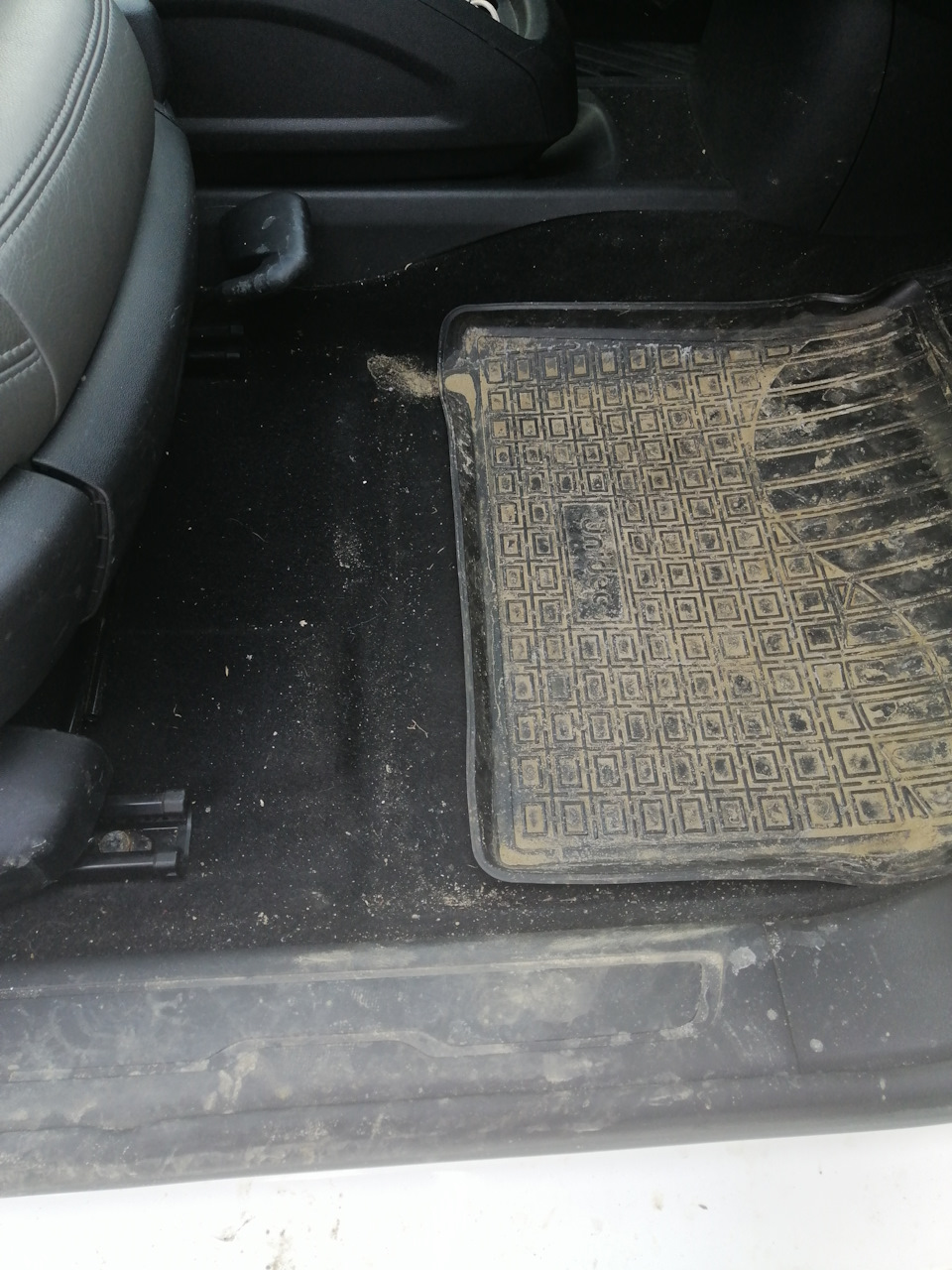 Фото в бортжурнале Citroen Grand C4 Picasso (2G)