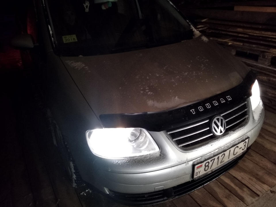 Фото в бортжурнале Volkswagen Touran (1G)