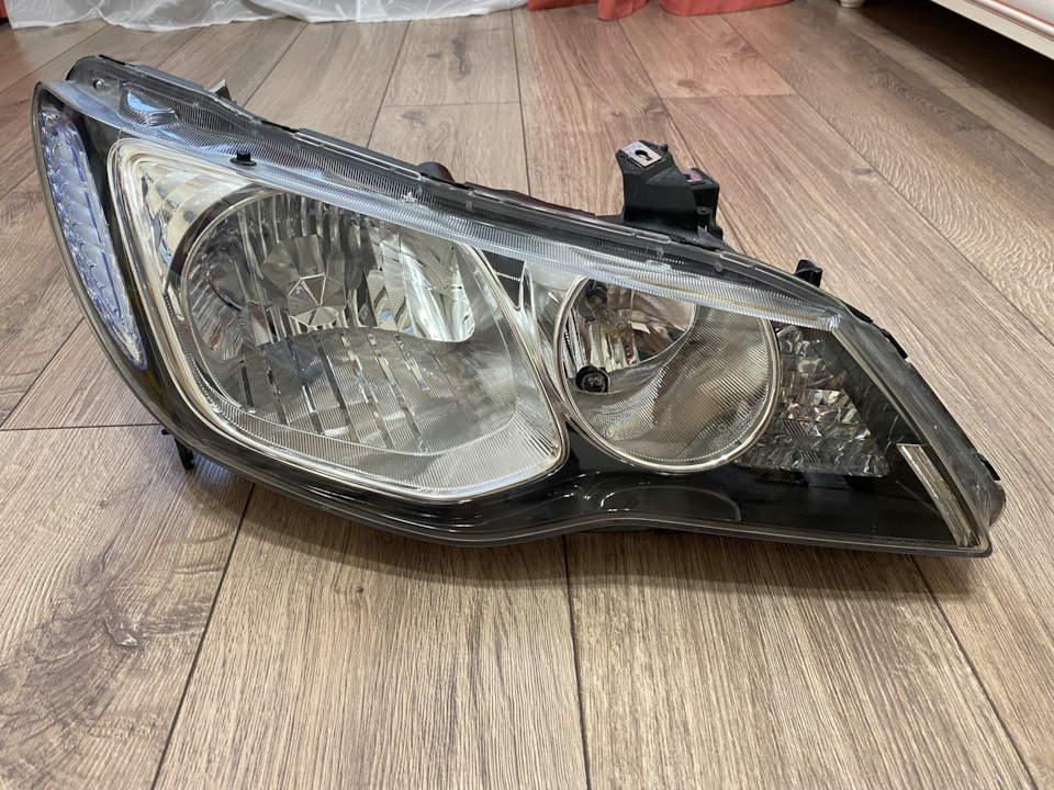 Фото в бортжурнале Honda Civic 4D (8G)