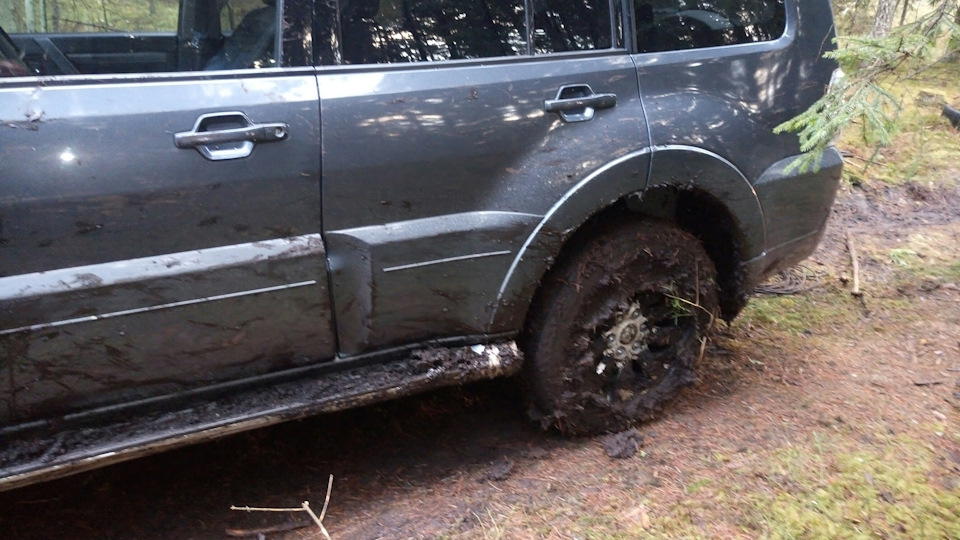 Фото в бортжурнале Mitsubishi Pajero (4G)