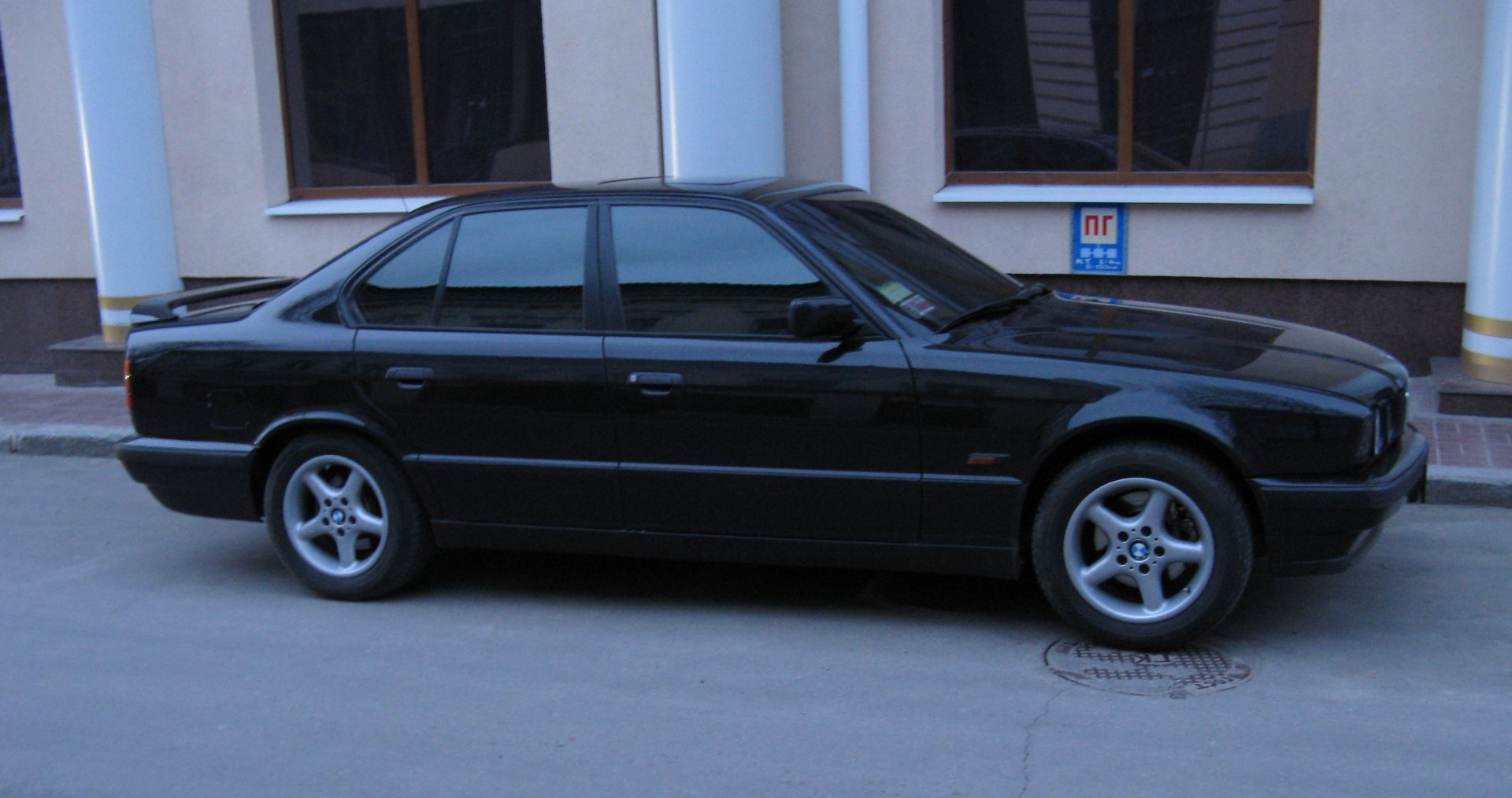 Фото в бортжурнале BMW 5 series (E34)