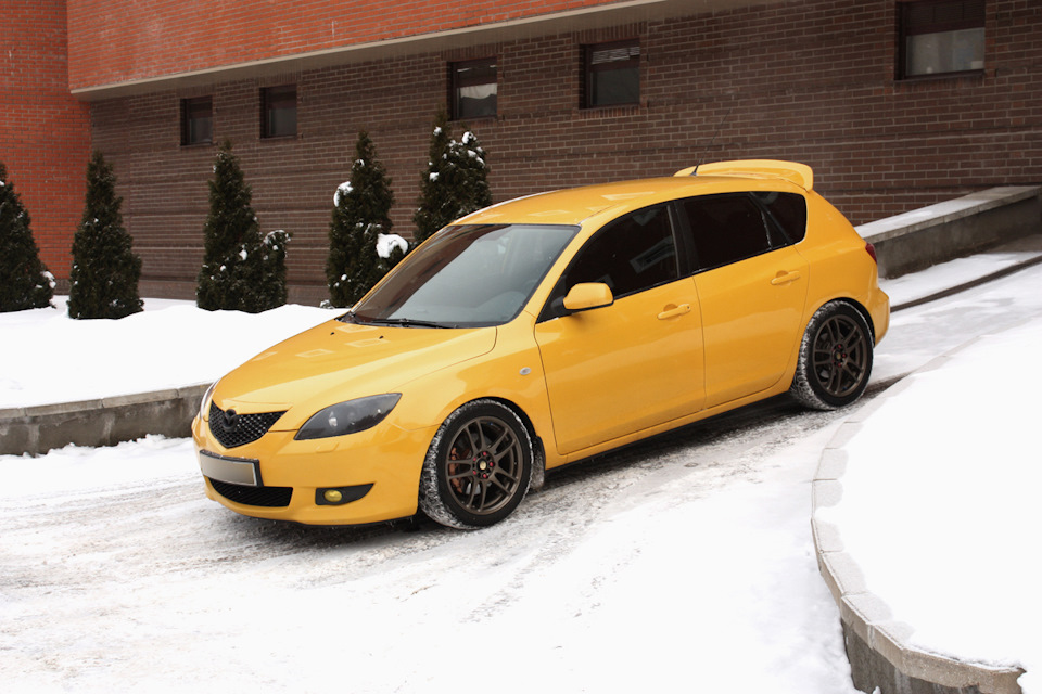 … и зимой — Mazda 3 (1G) BK