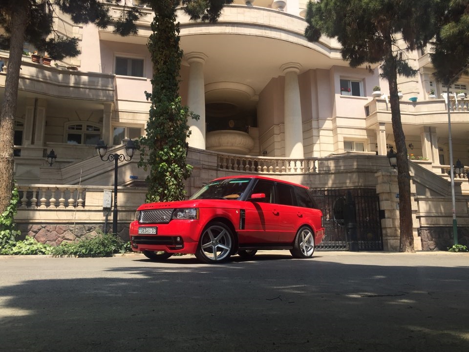 Фото в бортжурнале Land Rover Range Rover (3G)