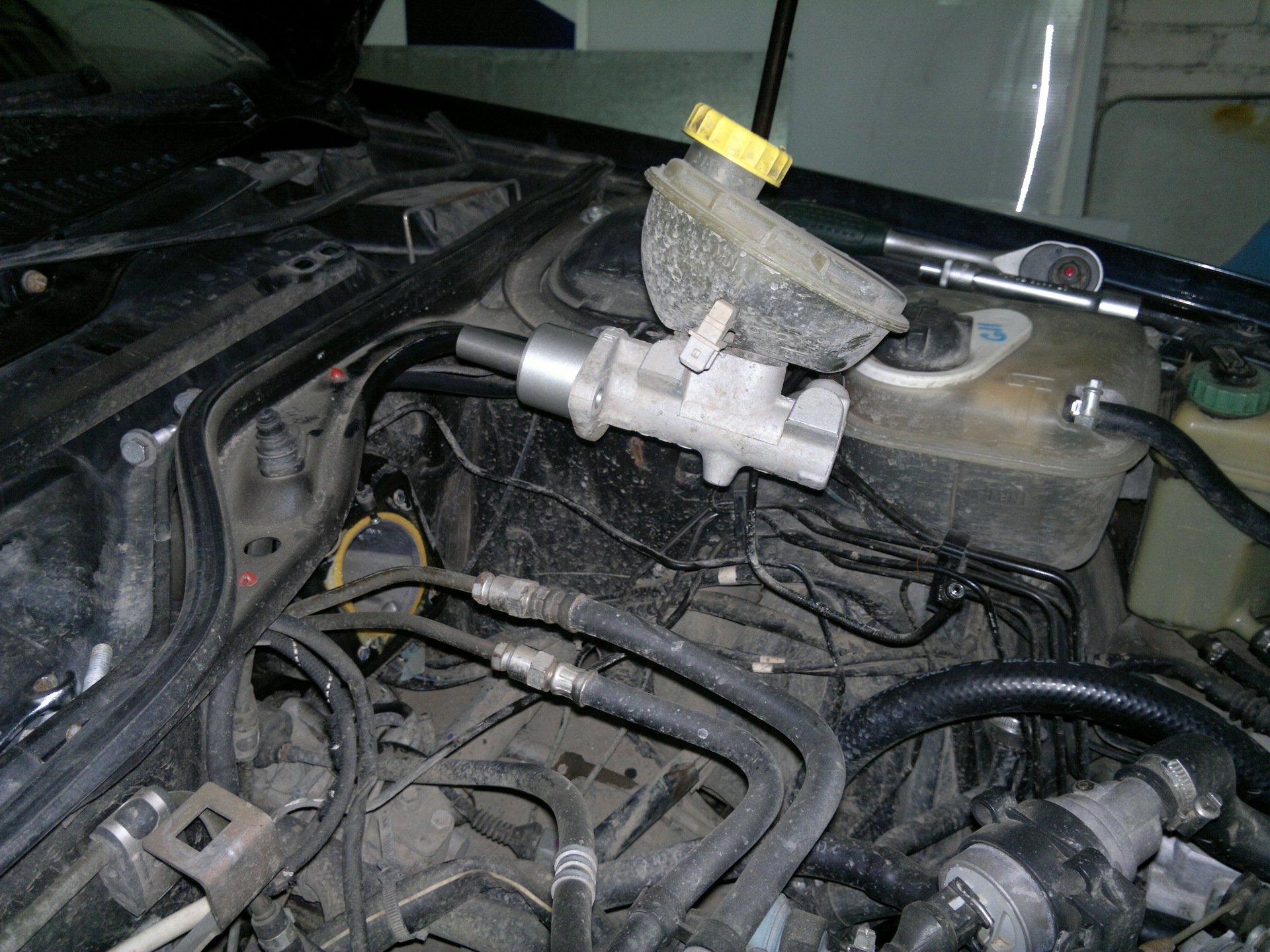 Фото в бортжурнале Audi S6 (C4)