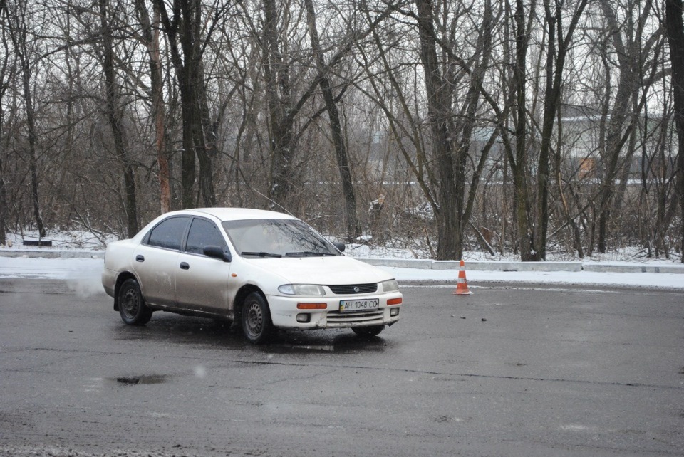 Фото в бортжурнале Mazda 323 V