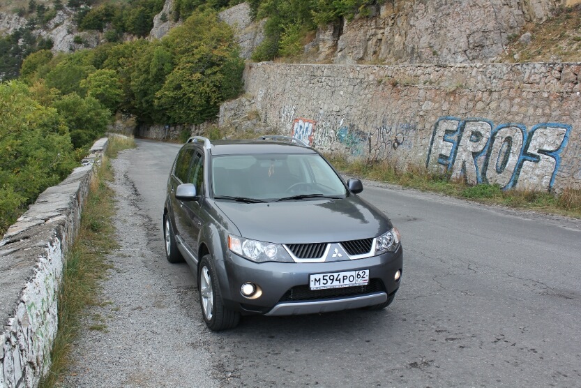 Чья то машина… — Mitsubishi Outlander XL
