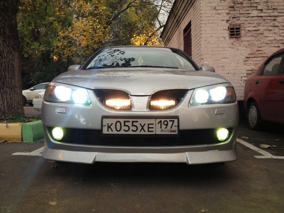 Габариты ближний туманки туманки — Nissan Almera II (N16)