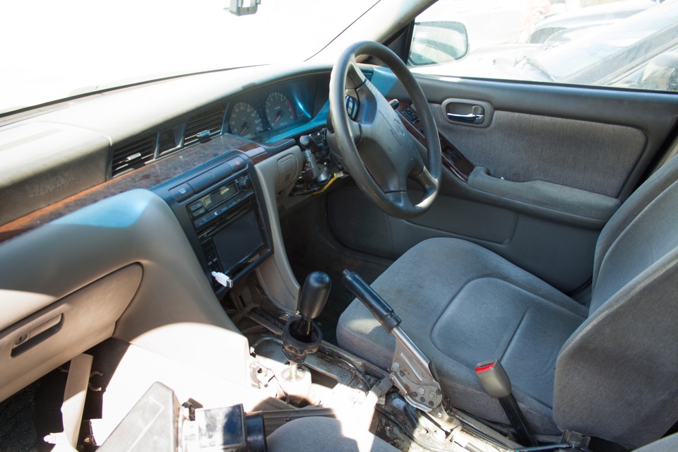 Фото в бортжурнале Nissan Laurel (C35)