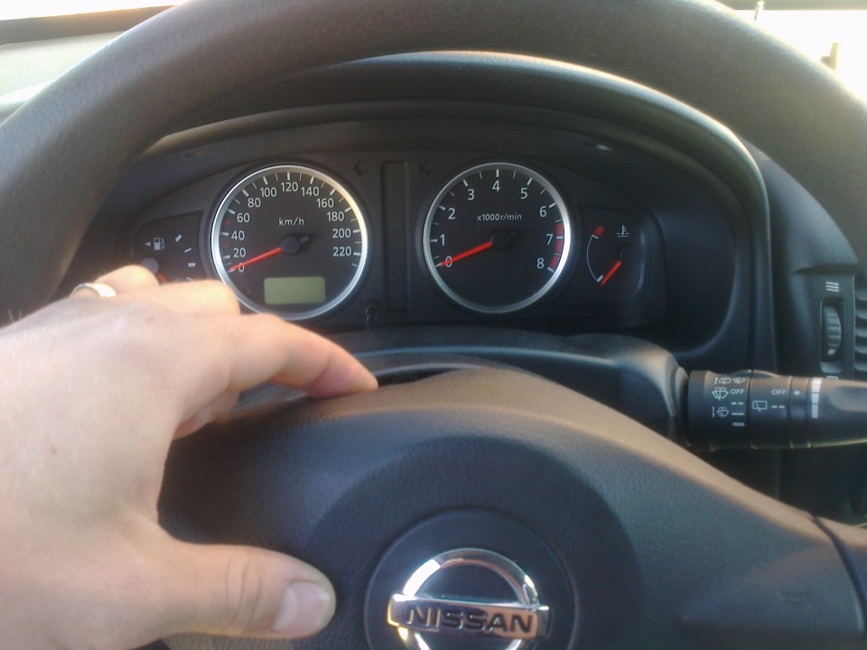Фото в бортжурнале Nissan Almera II (N16)
