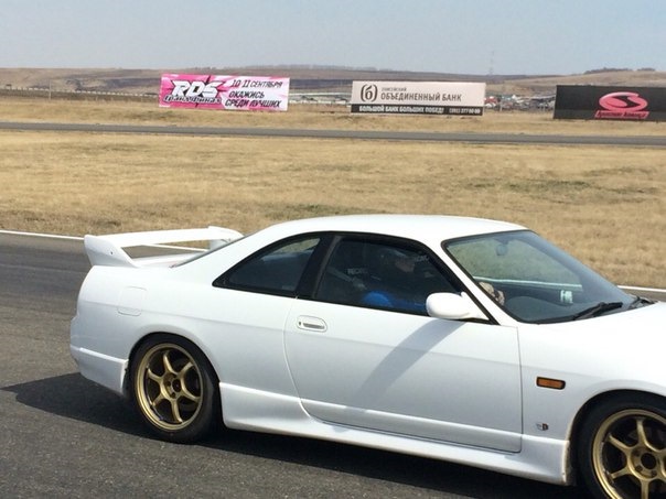 Фото в бортжурнале Nissan Skyline (R33 Series 2)