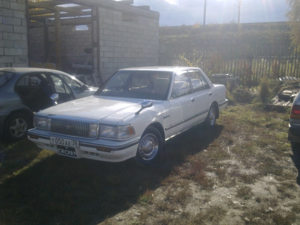 Фото в бортжурнале Toyota Crown (S130)