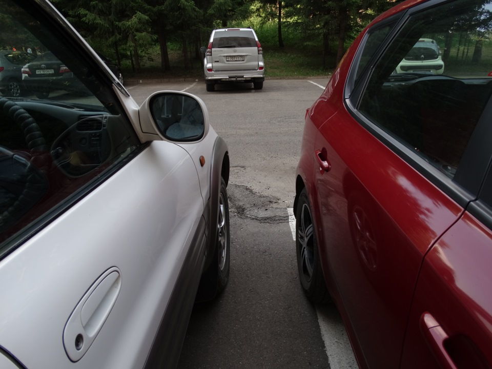 Фото в бортжурнале Toyota RAV4 (I)