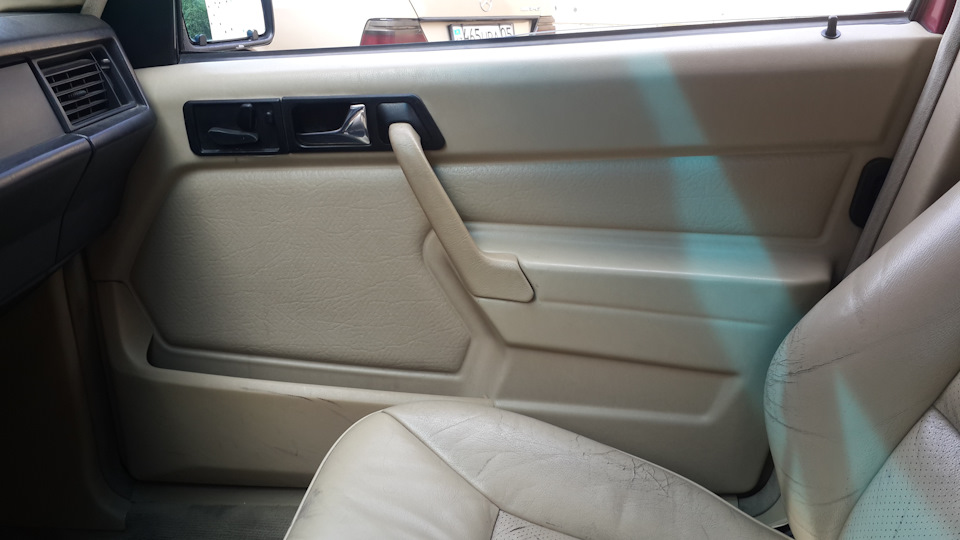 Фото в бортжурнале Mercedes-Benz 190 (W201)