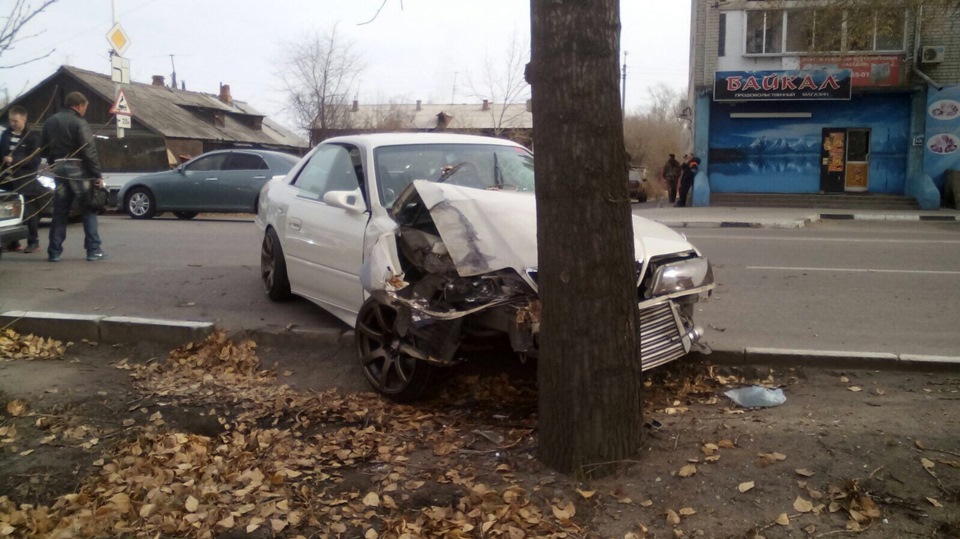 Фото в бортжурнале Toyota Mark II (100)