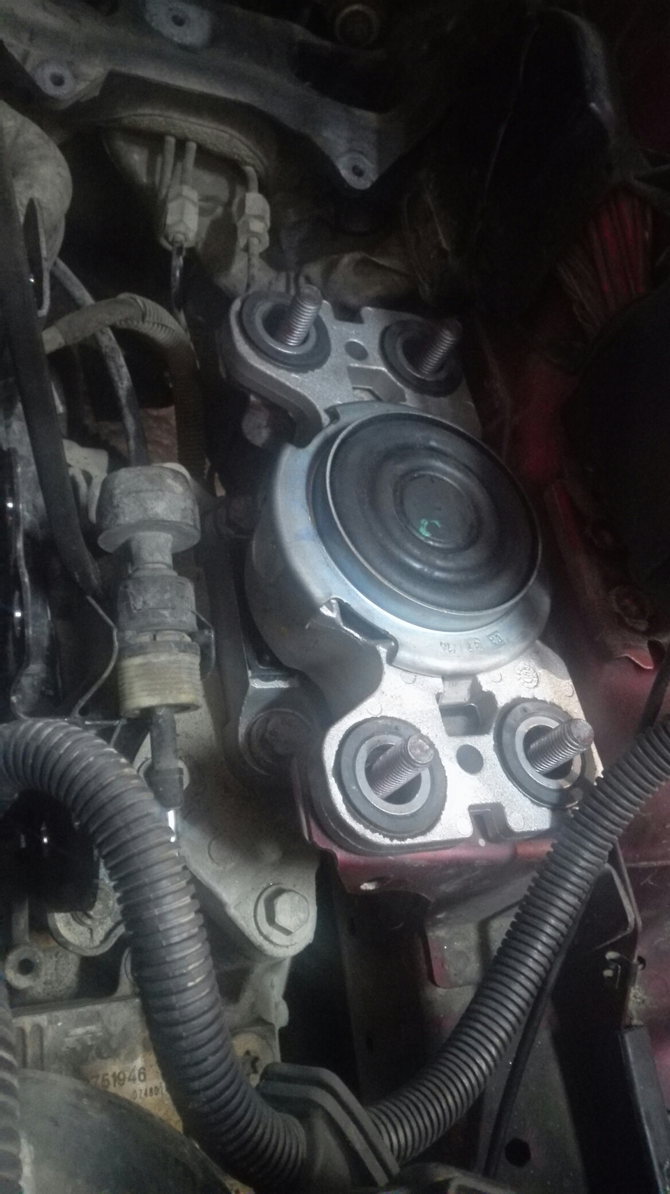 Фото в бортжурнале Volvo V70 III