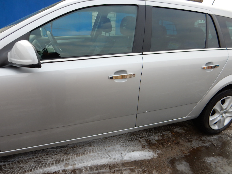 11 — Opel Astra H