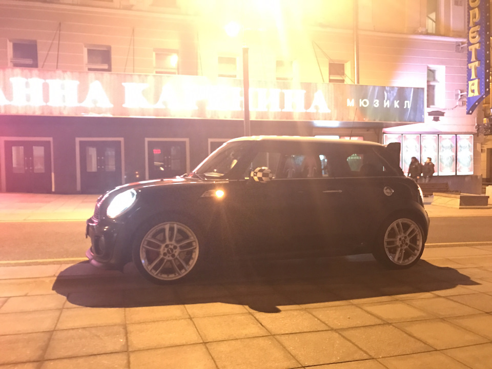 Фото в бортжурнале MINI John Cooper Works