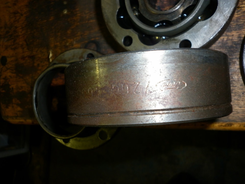 Клеймо 1 — Ford Scorpio I
