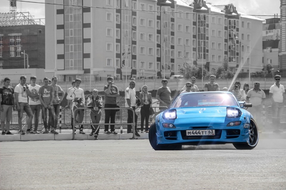 Фото в бортжурнале Nissan Skyline (R33 Series 2)