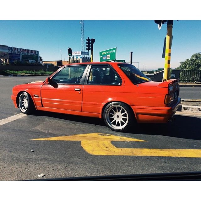 Фото в бортжурнале BMW 3 series (E30)
