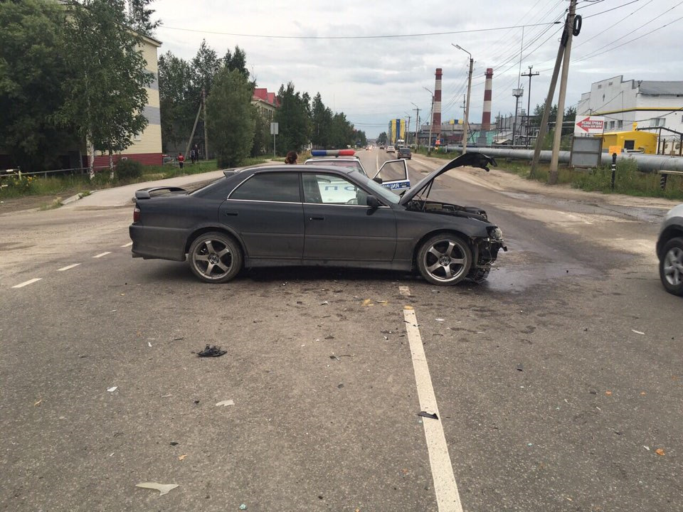 Фото в бортжурнале Toyota Chaser (100)
