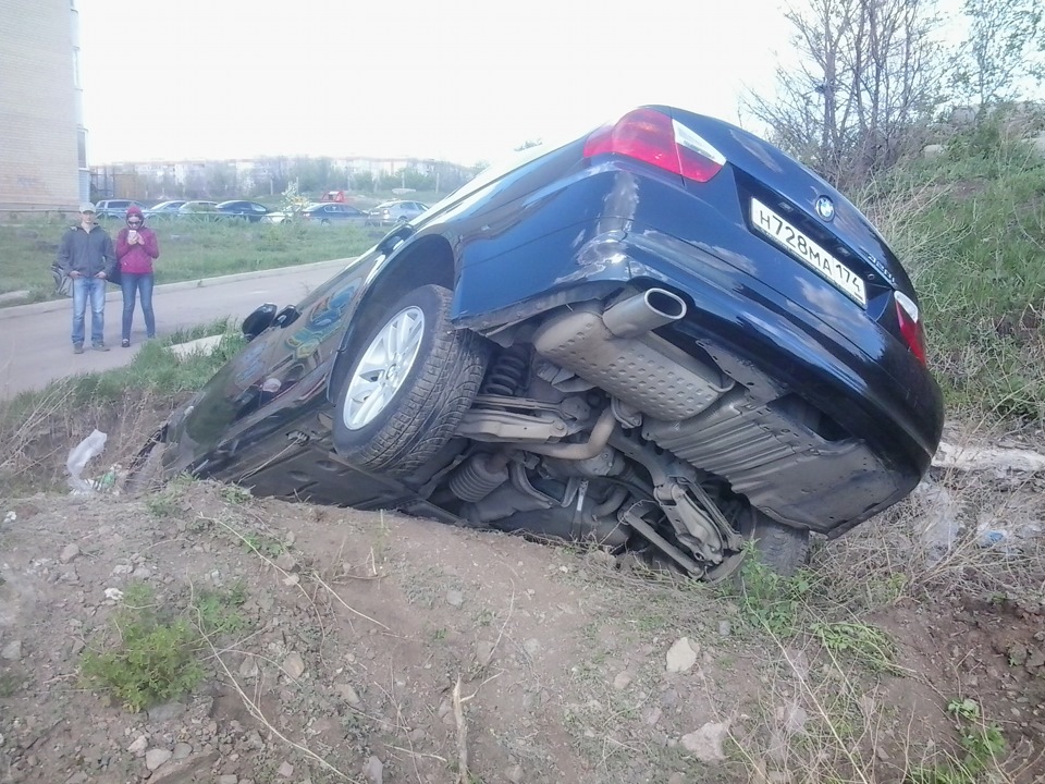 Оккуратненько вышел за придел трассы — Opel Omega B