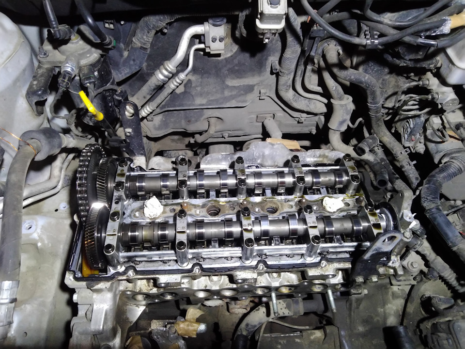 Под крышкой ГБЦ чисто. — Hyundai Santa Fe (2G)