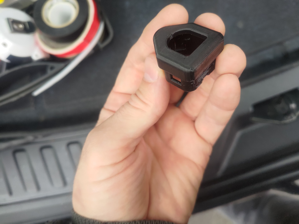 Фото в бортжурнале Land Rover Discovery Sport (2G)