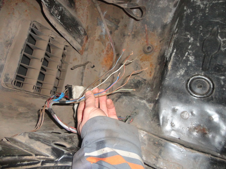 Фото в бортжурнале Audi 80 (B3)
