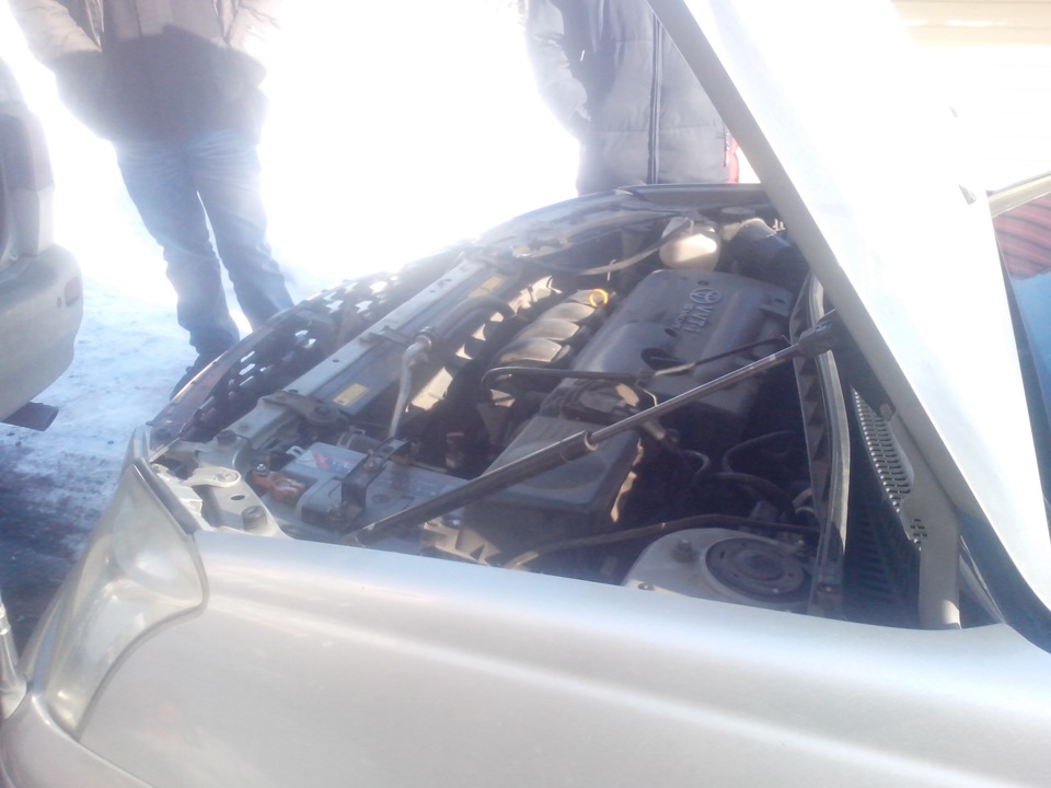 . — Toyota Premio (T240)