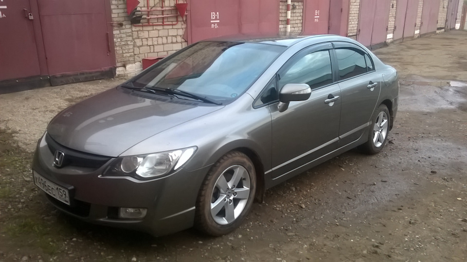 Honda Civic 1.8 мкпп