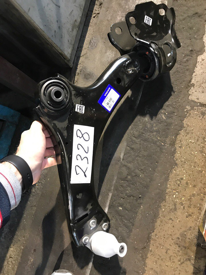 Фото в бортжурнале Volvo S80 (2G)