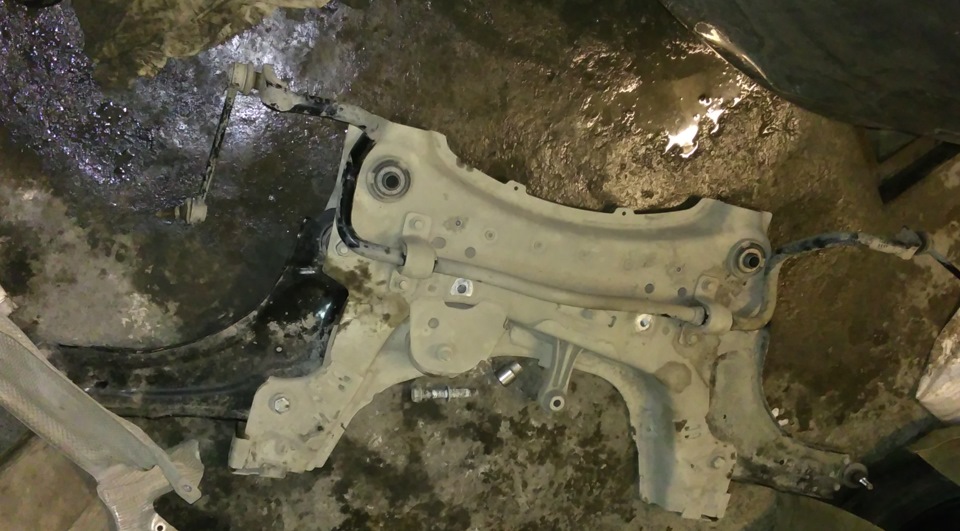 Уже сняли рейку — Renault Megane III