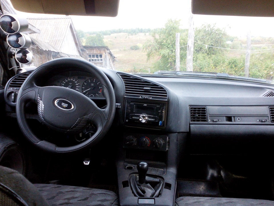 Фото в бортжурнале Lada 21093i