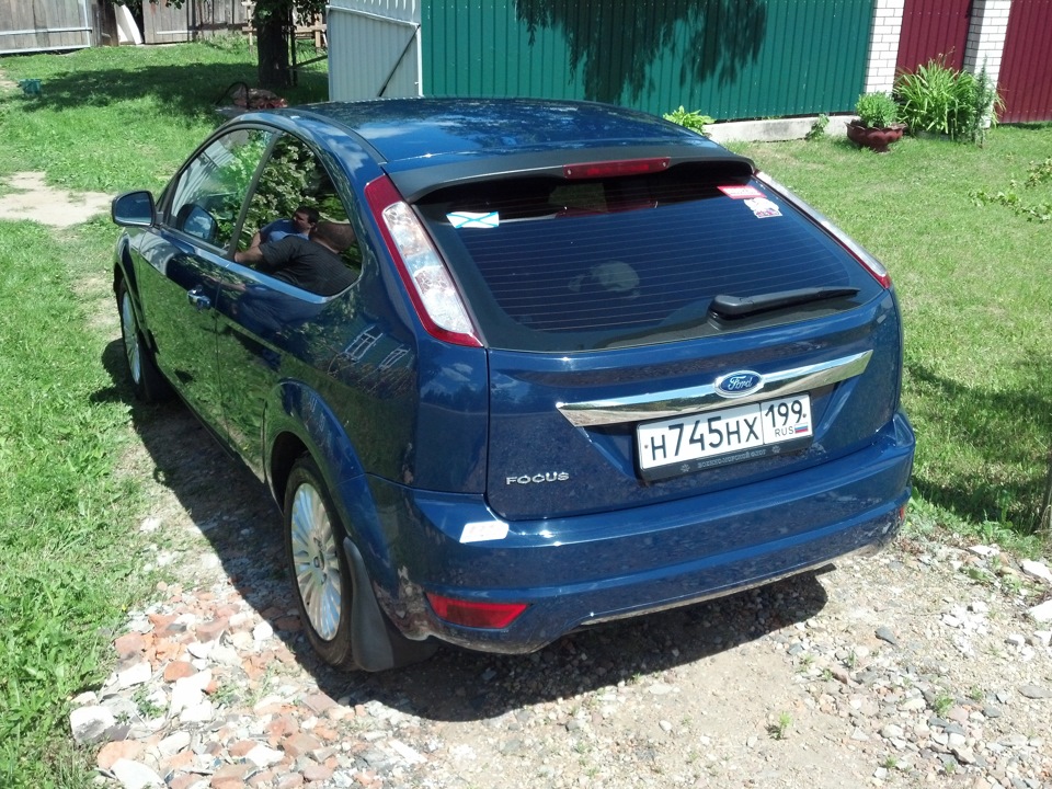 еще фонари штатные) <img src= — Ford Focus Hatchback II