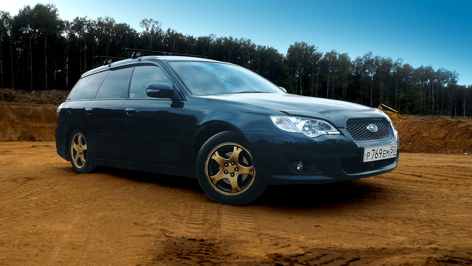 Subaru Legacy Adult LEGO™