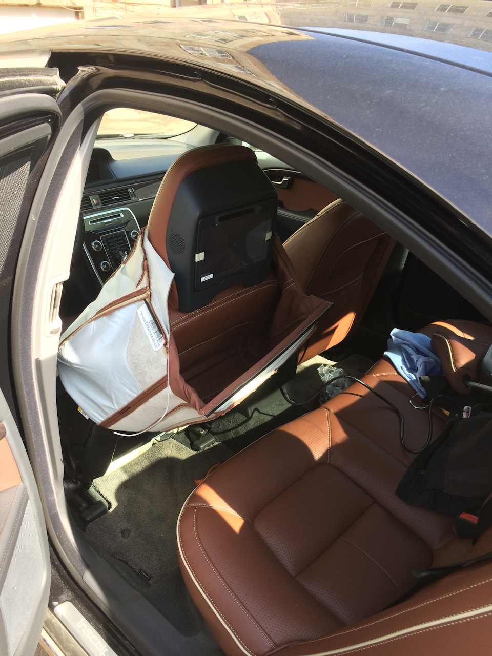 Фото в бортжурнале Volvo S80 (2G)