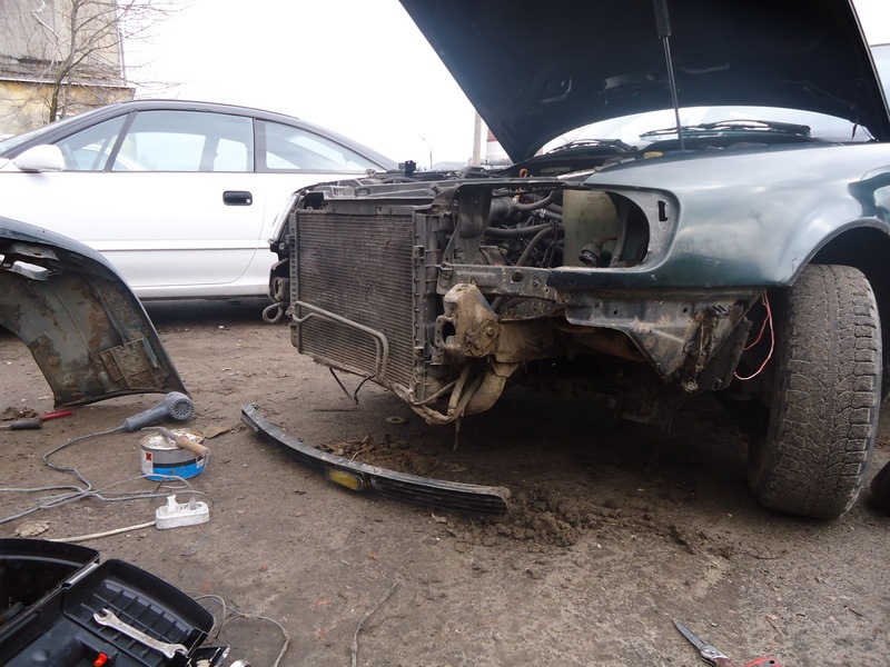 Фото в бортжурнале Audi 100 (C4)