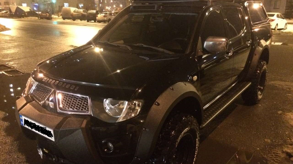 Mitsubishi L200