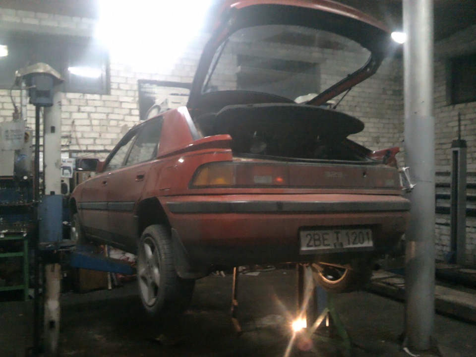 Фото в бортжурнале Mazda 323 IV