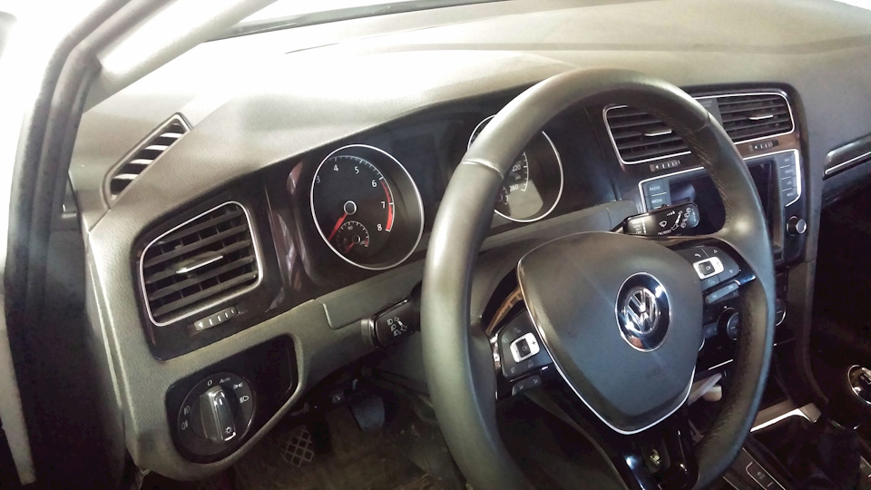 Фото в бортжурнале Volkswagen Golf Mk7