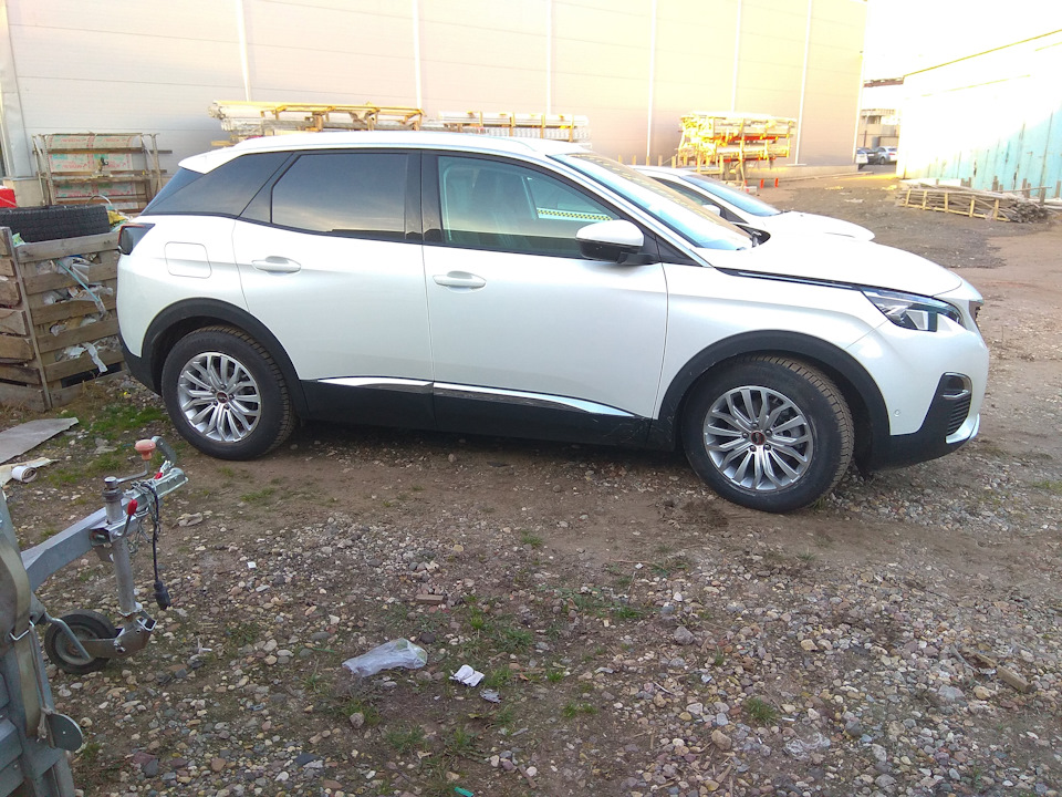 Фото в бортжурнале Peugeot 3008 (2G)