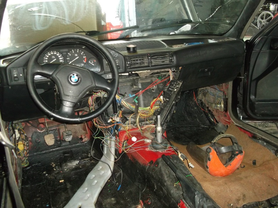Фото в бортжурнале BMW 5 series (E34)