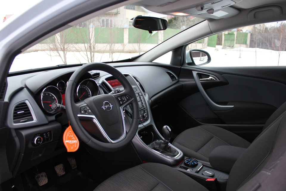 Фото в бортжурнале Opel Astra J GTC